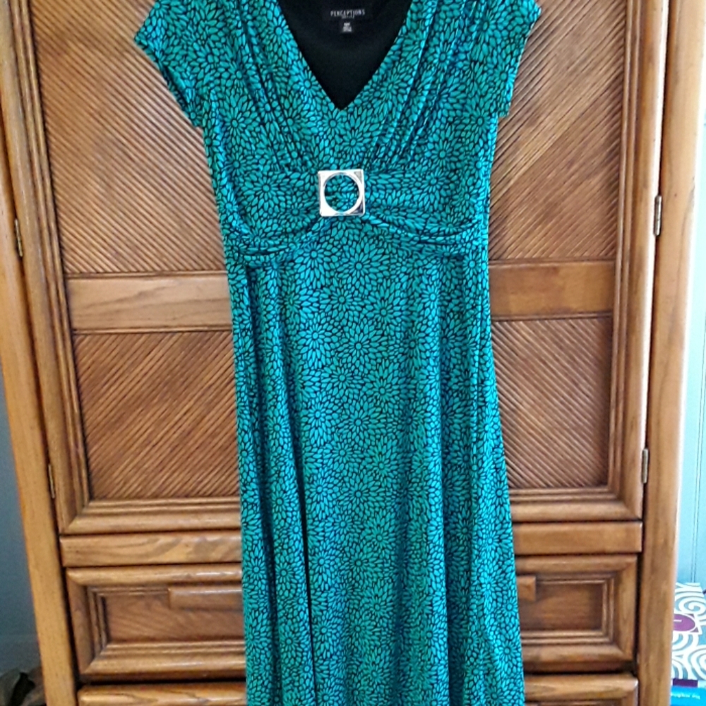 Mid lenth dress